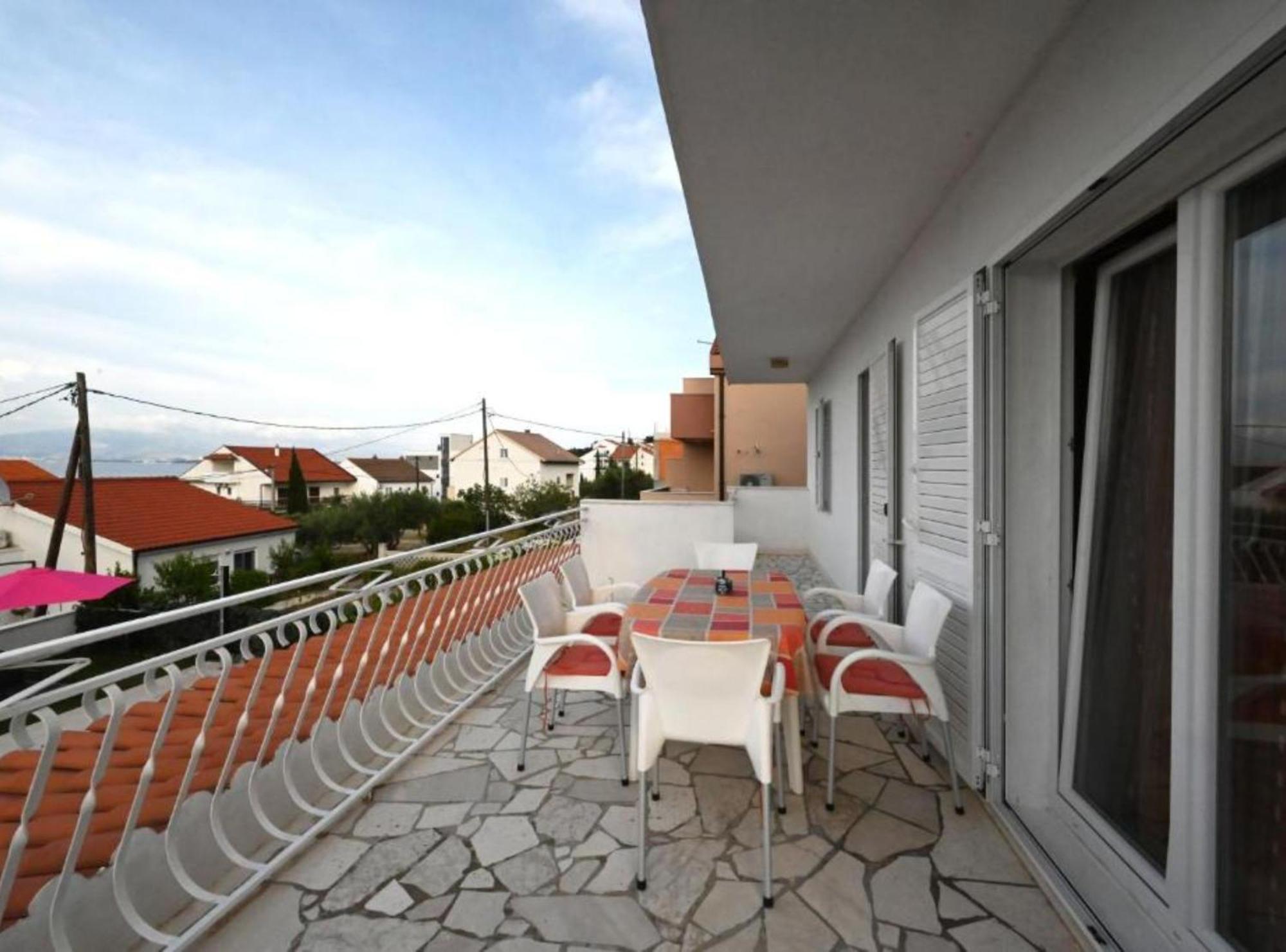 Apartments Mihovilovic - 50 M From Beach Slatine Luaran gambar