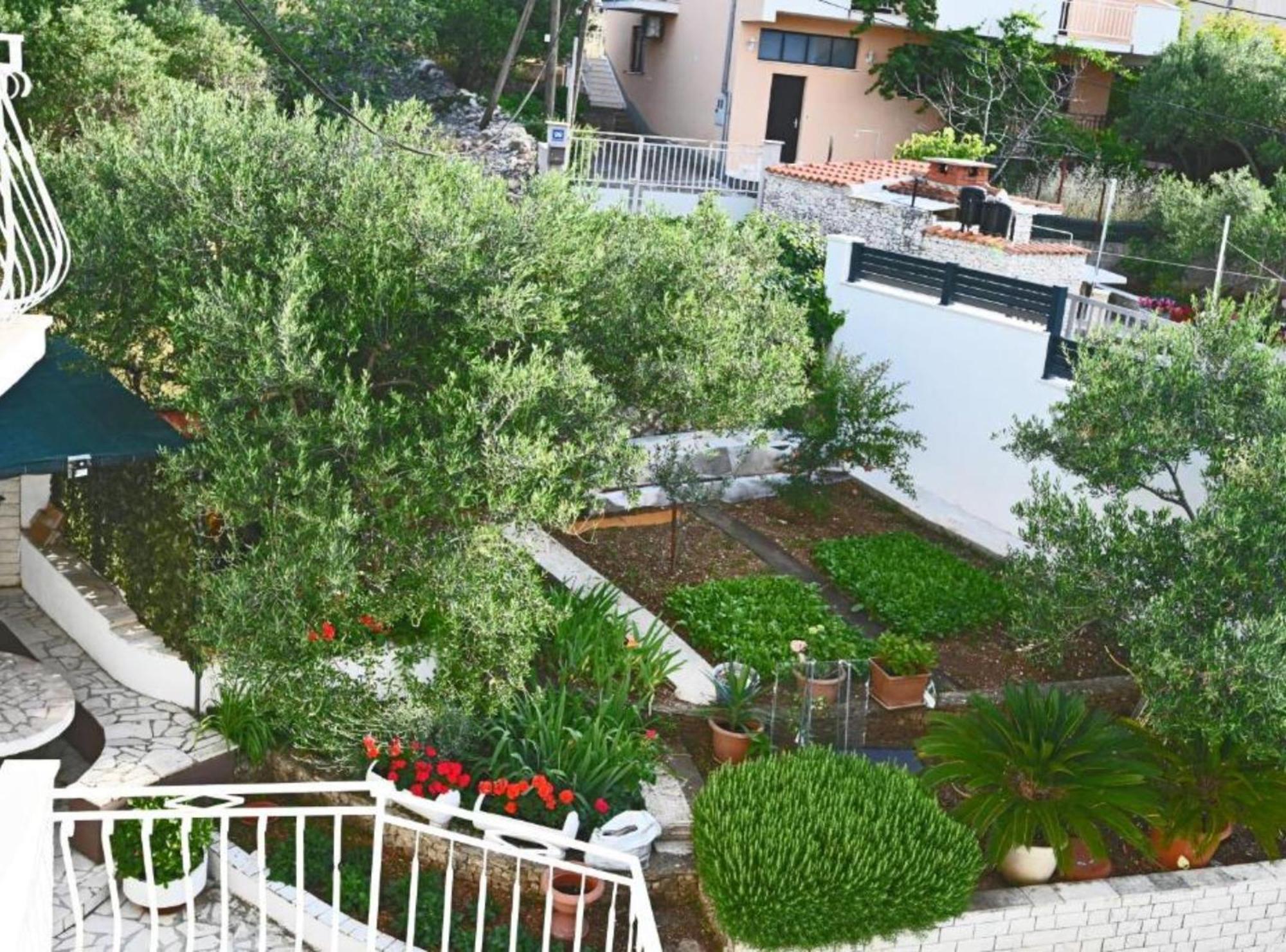 Apartments Mihovilovic - 50 M From Beach Slatine Luaran gambar